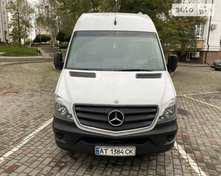 Белый Мерседес Sprinter, объемом двигателя 2.1 л и пробегом 230 тыс. км за 17200 $, фото 1 на Automoto.ua