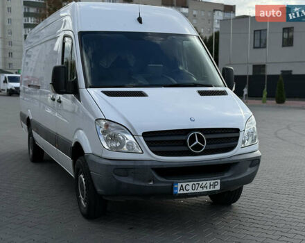 Мерседес Sprinter 2011 у Луцьку на Automoto.ua Білий Мерседес Sprinter, об'ємом двигуна 2.69 л та пробігом 256 тис. км за 18500 $, фото 1 на Automoto.ua