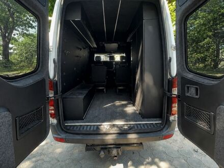 Білий Мерседес Sprinter, об'ємом двигуна 2.1 л та пробігом 180 тис. км за 10000 $, фото 1 на Automoto.ua