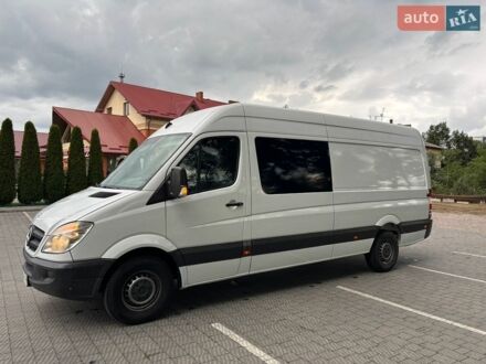 Белый Мерседес Sprinter, объемом двигателя 2.14 л и пробегом 700 тыс. км за 11500 $, фото 1 на Automoto.ua