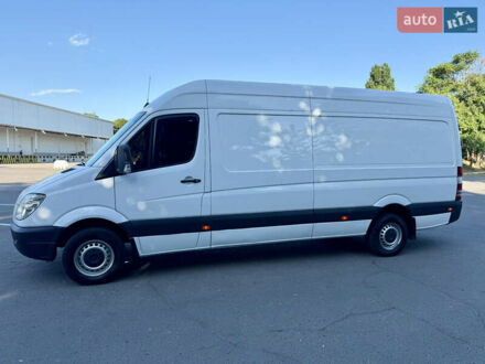 Белый Мерседес Sprinter, объемом двигателя 2.2 л и пробегом 425 тыс. км за 14100 $, фото 1 на Automoto.ua