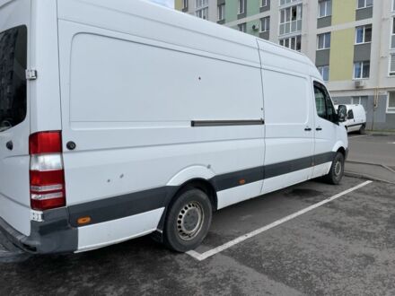 Білий Мерседес Sprinter, об'ємом двигуна 2.1 л та пробігом 437 тис. км за 10727 $, фото 1 на Automoto.ua