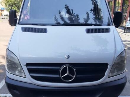 Мерседес Sprinter 2011 в Черкассах на Automoto.ua Белый Мерседес Sprinter, объемом двигателя 3 л и пробегом 406 тыс. км за 18200 $, фото 1 на Automoto.ua