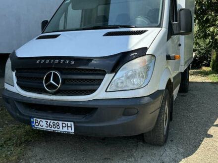 Мерседес Sprinter 2011 в Самборе на Automoto.ua Белый Мерседес Sprinter, объемом двигателя 2.14 л и пробегом 371 тыс. км за 12900 $, фото 1 на Automoto.ua
