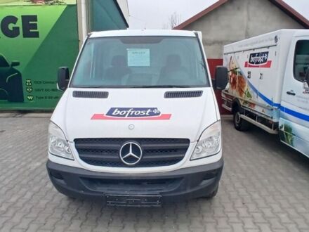 Белый Мерседес Sprinter, объемом двигателя 2.2 л и пробегом 180 тыс. км за 20105 $, фото 1 на Automoto.ua