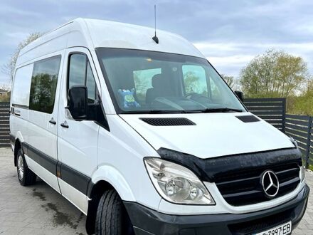 Білий Мерседес Sprinter, об'ємом двигуна 2.1 л та пробігом 417 тис. км за 11500 $, фото 1 на Automoto.ua