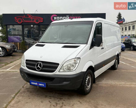 Белый Мерседес Sprinter, объемом двигателя 2.2 л и пробегом 271 тыс. км за 15500 $, фото 1 на Automoto.ua
