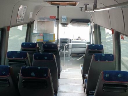 Белый Мерседес Sprinter, объемом двигателя 2.1 л и пробегом 715 тыс. км за 17000 $, фото 1 на Automoto.ua