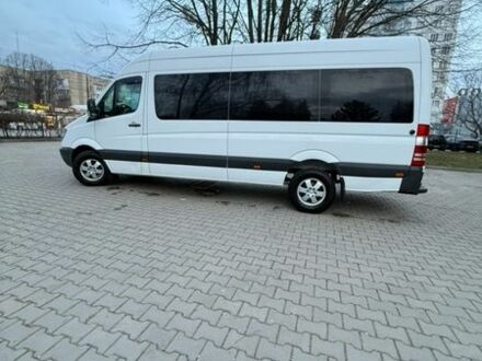 Белый Мерседес Sprinter, объемом двигателя 2.99 л и пробегом 450 тыс. км за 20904 $, фото 1 на Automoto.ua