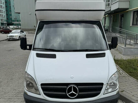 Білий Мерседес Sprinter, об'ємом двигуна 2.14 л та пробігом 304 тис. км за 16200 $, фото 1 на Automoto.ua