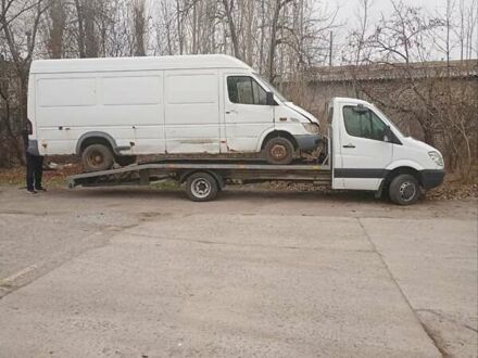 Мерседес Sprinter 2012 в Днепре (Днепропетровске) на Automoto.ua Белый Мерседес Sprinter, объемом двигателя 2.99 л и пробегом 360 тыс. км за 20500 $, фото 1 на Automoto.ua