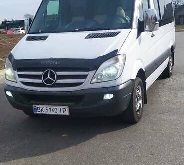 Білий Мерседес Sprinter, об'ємом двигуна 2.2 л та пробігом 448 тис. км за 16200 $, фото 1 на Automoto.ua