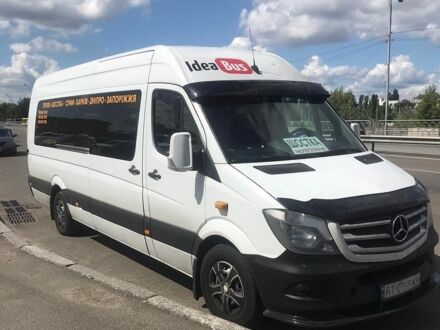 Белый Мерседес Sprinter, объемом двигателя 2.14 л и пробегом 200 тыс. км за 27000 $, фото 1 на Automoto.ua