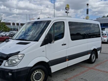 Белый Мерседес Sprinter, объемом двигателя 3.2 л и пробегом 470 тыс. км за 19000 $, фото 1 на Automoto.ua