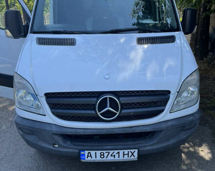 Белый Мерседес Sprinter, объемом двигателя 2.1 л и пробегом 468 тыс. км за 16500 $, фото 1 на Automoto.ua