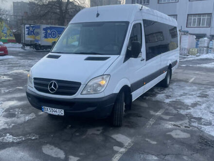 Белый Мерседес Sprinter, объемом двигателя 2.14 л и пробегом 574 тыс. км за 41000 $, фото 1 на Automoto.ua