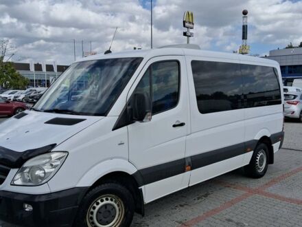Белый Мерседес Sprinter, объемом двигателя 3.2 л и пробегом 470 тыс. км за 19000 $, фото 1 на Automoto.ua
