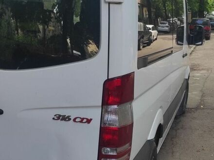 Білий Мерседес Sprinter, об'ємом двигуна 2.14 л та пробігом 360 тис. км за 12952 $, фото 1 на Automoto.ua