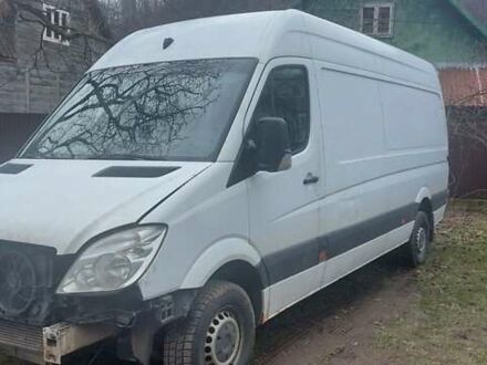 Білий Мерседес Sprinter, об'ємом двигуна 2.2 л та пробігом 350 тис. км за 6300 $, фото 1 на Automoto.ua