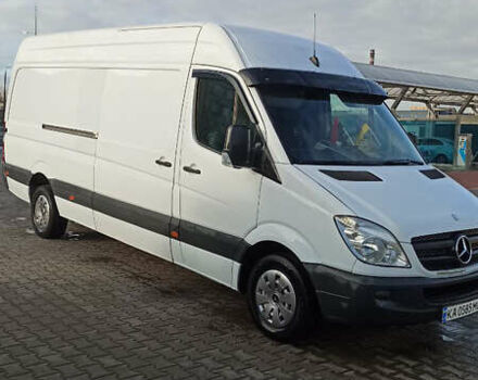 Белый Мерседес Sprinter, объемом двигателя 2.1 л и пробегом 401 тыс. км за 16000 $, фото 1 на Automoto.ua