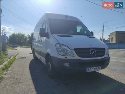 Мерседес Sprinter 2012 у Києві на Automoto.ua Білий Мерседес Sprinter, об'ємом двигуна 2.14 л та пробігом 350 тис. км за 12500 $, фото 1 на Automoto.ua