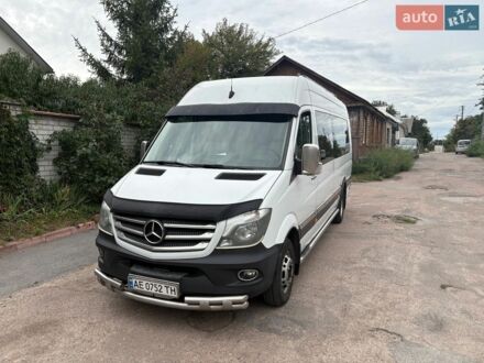 Белый Мерседес Sprinter, объемом двигателя 2.99 л и пробегом 533 тыс. км за 35000 $, фото 1 на Automoto.ua