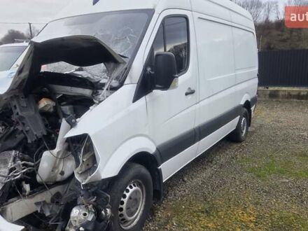 Белый Мерседес Sprinter, объемом двигателя 2.2 л и пробегом 314 тыс. км за 5500 $, фото 1 на Automoto.ua