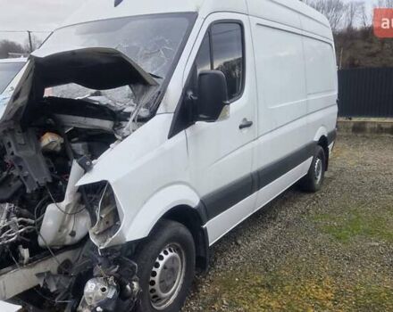 Белый Мерседес Sprinter, объемом двигателя 2.2 л и пробегом 314 тыс. км за 5500 $, фото 1 на Automoto.ua