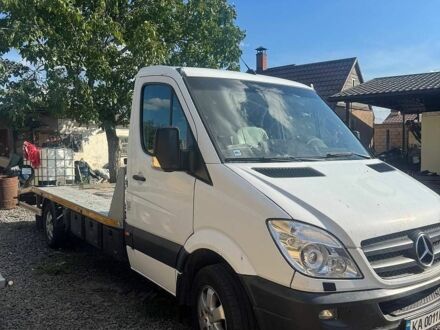 Белый Мерседес Sprinter, объемом двигателя 3 л и пробегом 100 тыс. км за 31000 $, фото 1 на Automoto.ua