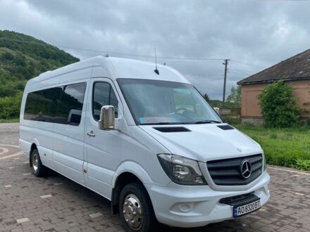 Белый Мерседес Sprinter, объемом двигателя 2.99 л и пробегом 530 тыс. км за 36500 $, фото 1 на Automoto.ua