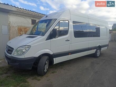 Білий Мерседес Sprinter, об'ємом двигуна 3 л та пробігом 376 тис. км за 18000 $, фото 1 на Automoto.ua