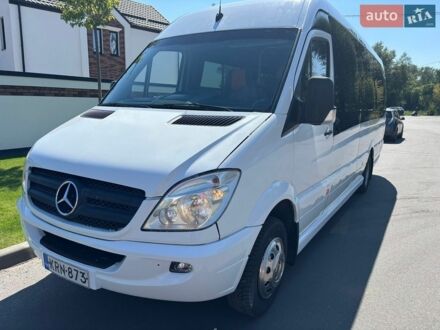Белый Мерседес Sprinter, объемом двигателя 2.2 л и пробегом 631 тыс. км за 37000 $, фото 1 на Automoto.ua