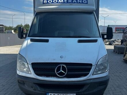 Белый Мерседес Sprinter, объемом двигателя 2.1 л и пробегом 460 тыс. км за 12500 $, фото 1 на Automoto.ua
