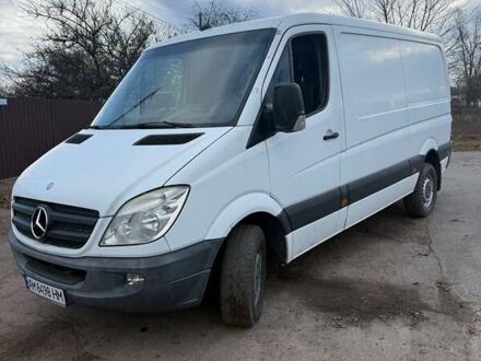 Білий Мерседес Sprinter, об'ємом двигуна 2.14 л та пробігом 300 тис. км за 6700 $, фото 1 на Automoto.ua