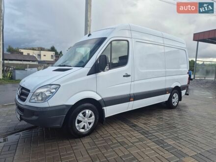 Белый Мерседес Sprinter, объемом двигателя 2.1 л и пробегом 255 тыс. км за 13500 $, фото 1 на Automoto.ua