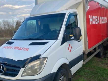 Белый Мерседес Sprinter, объемом двигателя 2.14 л и пробегом 530 тыс. км за 14300 $, фото 1 на Automoto.ua