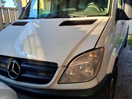 Белый Мерседес Sprinter, объемом двигателя 3 л и пробегом 0 тыс. км за 15000 $, фото 1 на Automoto.ua