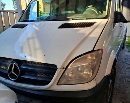 Белый Мерседес Sprinter, объемом двигателя 3 л и пробегом 303 тыс. км за 18550 $, фото 1 на Automoto.ua