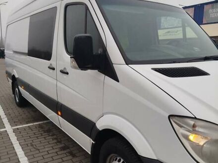Білий Мерседес Sprinter, об'ємом двигуна 2.1 л та пробігом 318 тис. км за 12000 $, фото 1 на Automoto.ua