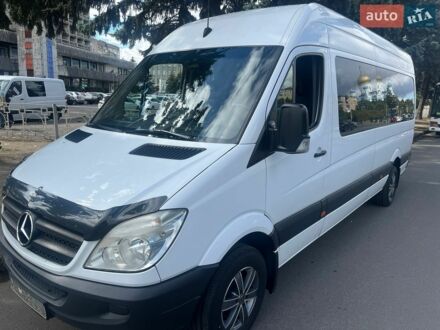 Белый Мерседес Sprinter, объемом двигателя 2.3 л и пробегом 550 тыс. км за 14500 $, фото 1 на Automoto.ua