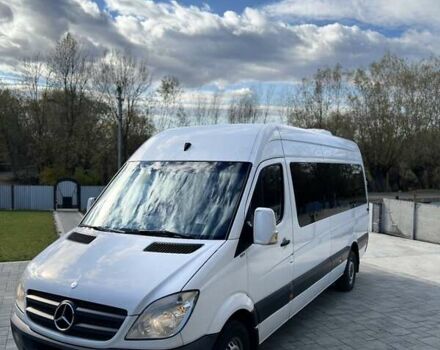 Белый Мерседес Sprinter, объемом двигателя 2.99 л и пробегом 457 тыс. км за 26800 $, фото 1 на Automoto.ua