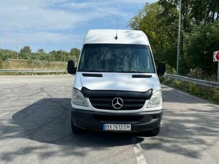 Белый Мерседес Sprinter, объемом двигателя 2.1 л и пробегом 455 тыс. км за 12000 $, фото 1 на Automoto.ua