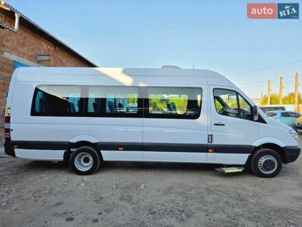 Белый Мерседес Sprinter, объемом двигателя 2.2 л и пробегом 332 тыс. км за 26500 $, фото 1 на Automoto.ua