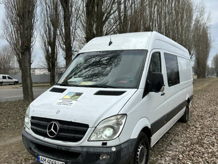 Мерседес Sprinter 2012 в Житомире на Automoto.ua Белый Мерседес Sprinter, объемом двигателя 2.7 л и пробегом 750 тыс. км за 14500 $, фото 1 на Automoto.ua