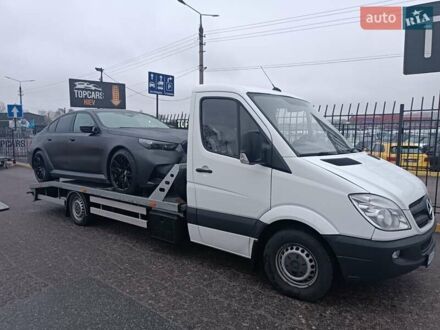 Белый Мерседес Sprinter, объемом двигателя 3 л и пробегом 458 тыс. км за 23000 $, фото 1 на Automoto.ua