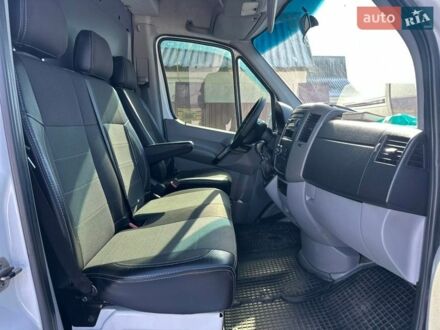 Белый Мерседес Sprinter, объемом двигателя 2.2 л и пробегом 350 тыс. км за 15000 $, фото 1 на Automoto.ua