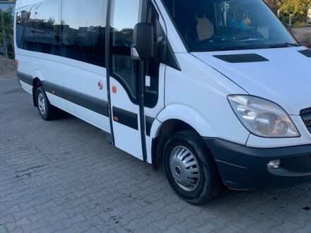Белый Мерседес Sprinter, объемом двигателя 2.14 л и пробегом 455 тыс. км за 34000 $, фото 1 на Automoto.ua