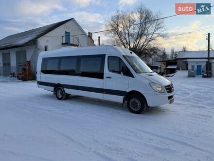 Белый Мерседес Sprinter, объемом двигателя 2.2 л и пробегом 406 тыс. км за 38700 $, фото 1 на Automoto.ua