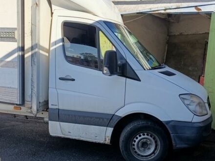 Белый Мерседес Sprinter, объемом двигателя 2.1 л и пробегом 420 тыс. км за 14000 $, фото 1 на Automoto.ua