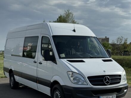 Белый Мерседес Sprinter, объемом двигателя 2.1 л и пробегом 400 тыс. км за 17000 $, фото 1 на Automoto.ua
